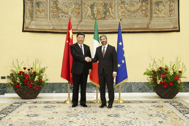 Il Presidente della Camera dei deputati Roberto Fico con il Presidente della Repubblica popolare cinese Xi Jinping