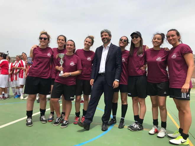 Il Presidente della Camera dei deputati Roberto Fico in un momento del torneo per il diritto allo sport 'Siamo tutte calciatrici'
