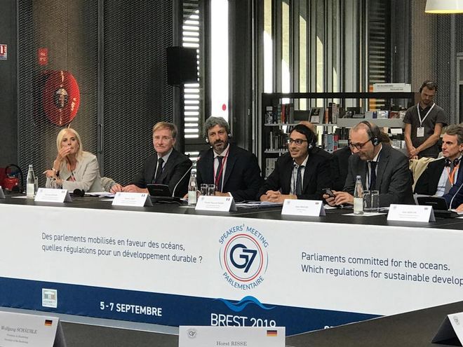 Il Presidente Roberto Fico durante il suo intervento in occasione della 17esima riunione dei Presidenti delle Camere basse dei Paesi del G7
