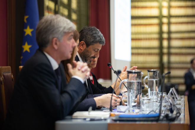 Il Presidente della Camera dei deputati Roberto Fico in un momento del convegno 'La politica estera italiana dopo la Guerra Fredda. Bilancio e prospettive'