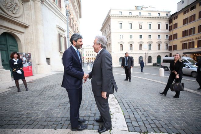 Il Presidente Roberto Fico accoglie a Palazzo Montecitorio il Segretario generale delle Nazioni Unite António Guterres
