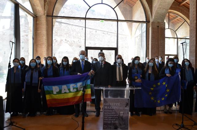 Il Presidente della Camera dei deputati, Roberto Fico, durante l'apertura delle celebrazioni per il 150° anniversario della morte di Giuseppe Mazzini presso gli Arsenali repubblicani di Pisa