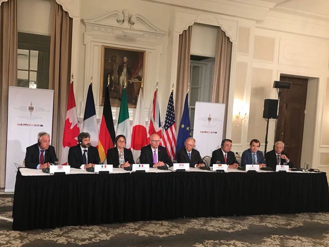 Il Presidente Roberto Fico durante la conferenza stampa della 16° Riunione dei Presidenti dei Parlamenti dei Paesi del G7