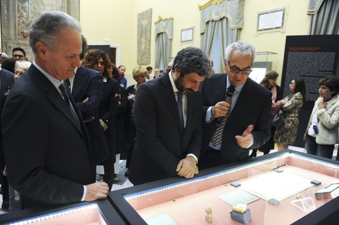 Il Presidente della Camera dei deputati Roberto Fico in un momento dell'inaugurazione della mostra 'La fortuna di Dante - Manoscritti libri opere d'arte'