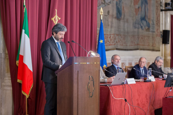 Il Presidente della Camera dei deputati Roberto Fico in un momento del saluto introduttivo al convegno "Eluana 10 anni dopo'