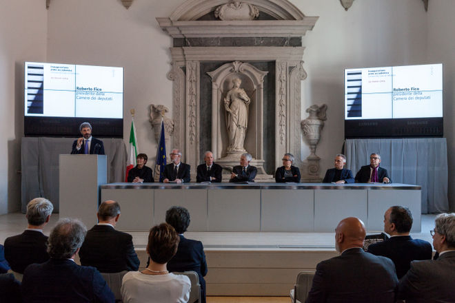 Il Presidente della Camera dei deputati Roberto Fico in un momento del suo intervento in occasione della Cerimonia di inaugurazione dell'anno accademico 2018-2019 dell'Università Iuav di Venezia
