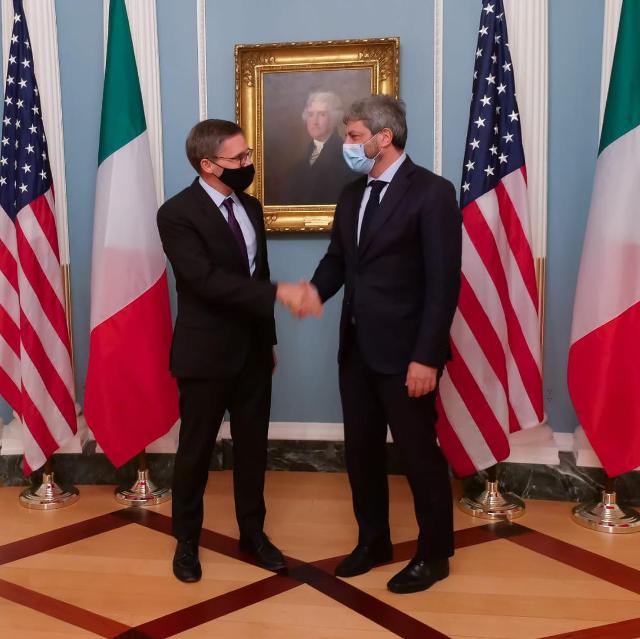 Il Presidente Roberto Fico con Derek Chollet, Consigliere del Dipartimento di Stato USA