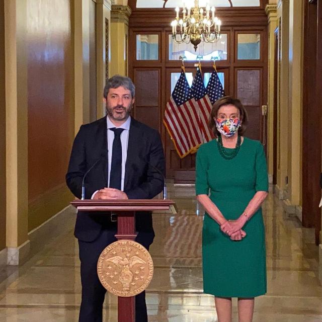 Il Presidente della Camera dei deputati, Roberto Fico, con la Speaker della Camera dei Rappresentanti degli Stati Uniti, Nancy Pelosi