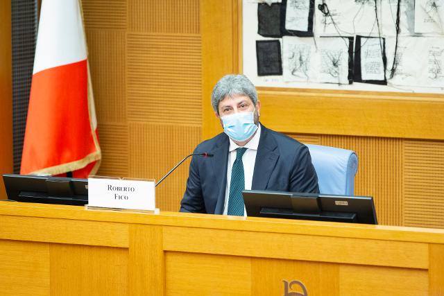 Il Presidente della Camera dei deputati, Roberto Fico, durante il suo intervento in occasione dello scambio di auguri con la Stampa parlamentare