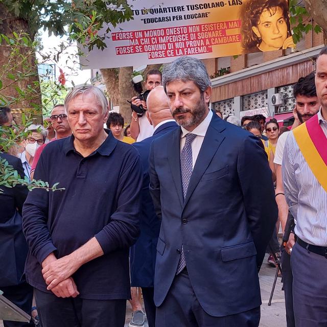 Il Presidente della Camera dei deputati, Roberto Fico, con il Presidente di Libera, don Luigi Ciotti, in un momento della commemorazione di Rita Atria nel trentennale della morte